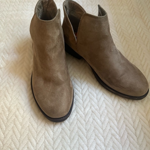 Rocket dog Women booties. - Picture 2 of 5